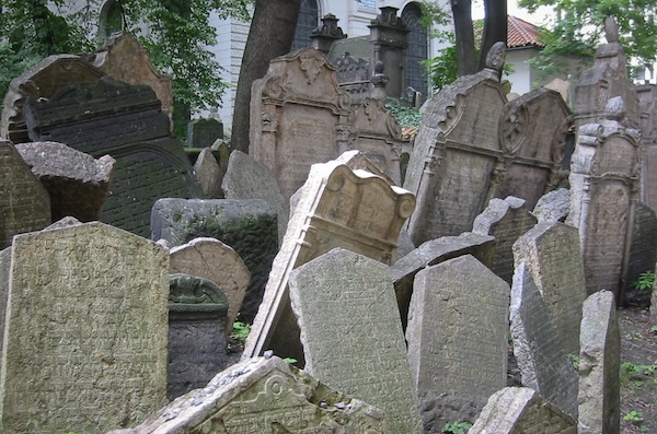 Prague's Old Jewish Cemetery